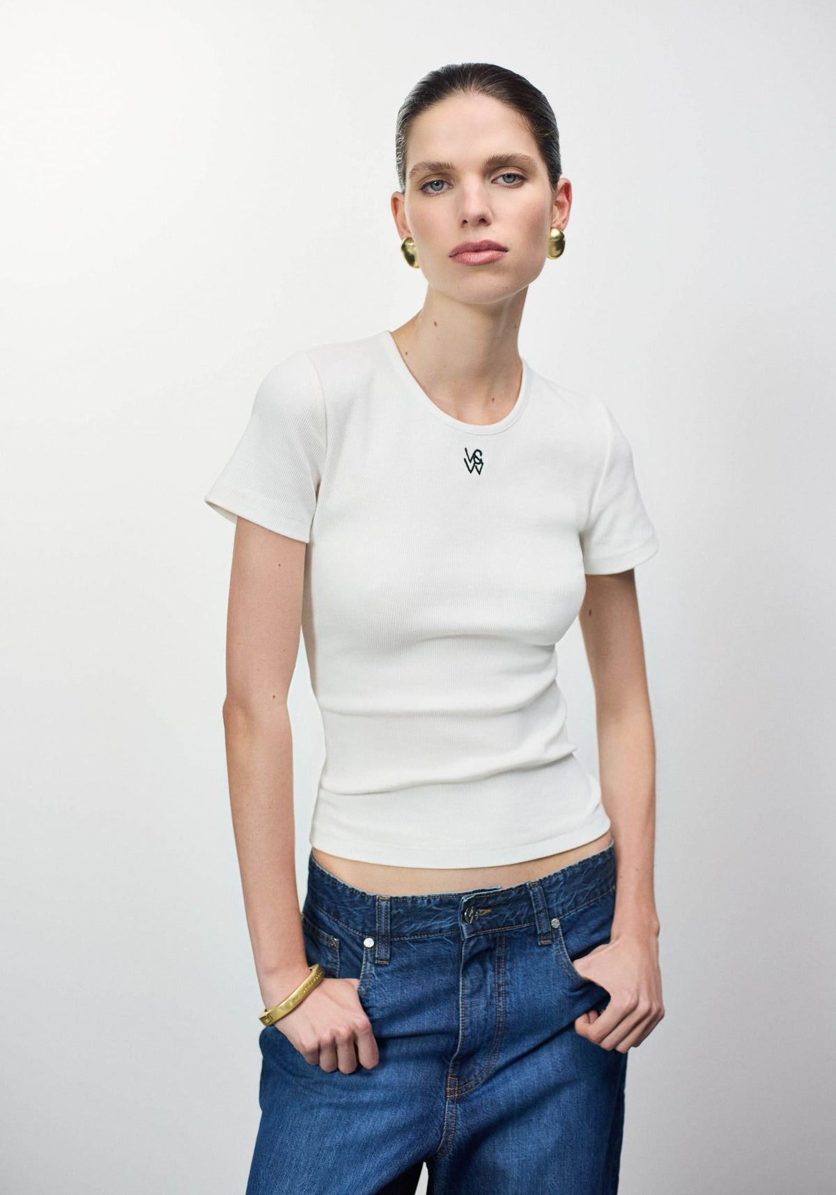 V&W Tee
